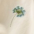 Stofserviet "Flora" råhvid m/ broderet blå skærmblomst - Ib Laursen