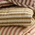 Quilt / Vattæppe okker grønne striber (karrygrøn) - Ib Laursen 130x180